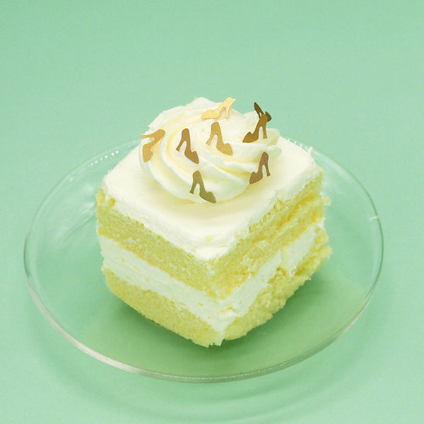 Gold Glitter Stilettos - Nuts Free Kosher Certified Edible Decoration