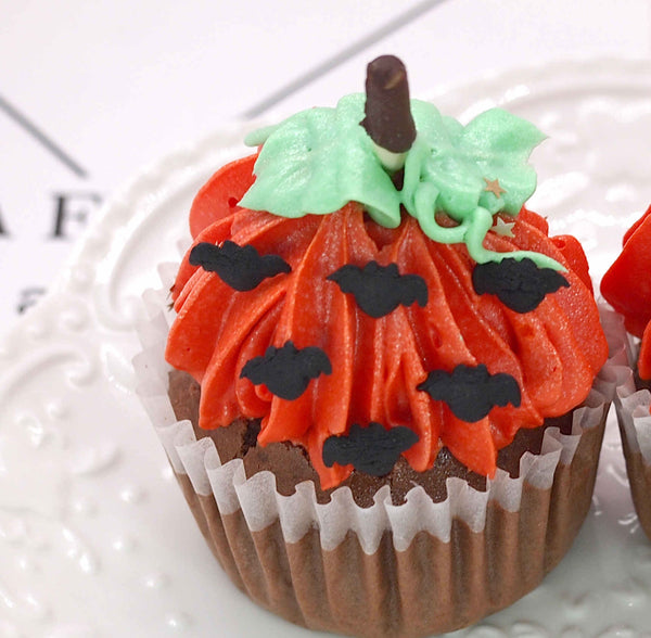 Black Confetti Bat (filled) - Gluten Free Clean Lable Halal Sprinkles
