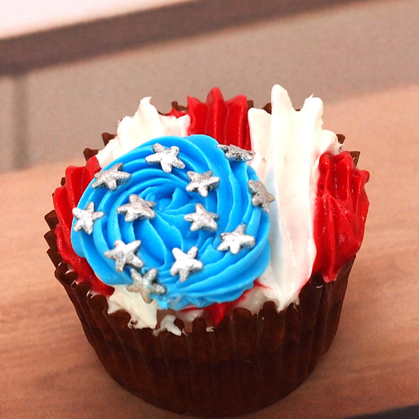 Silver Confetti Star - Nuts Free Clean Label Sprinkles Cake Decoration