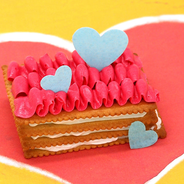 Precut Blue Edible Wafer Heart - Dairy Free Vegan Cake Decoration