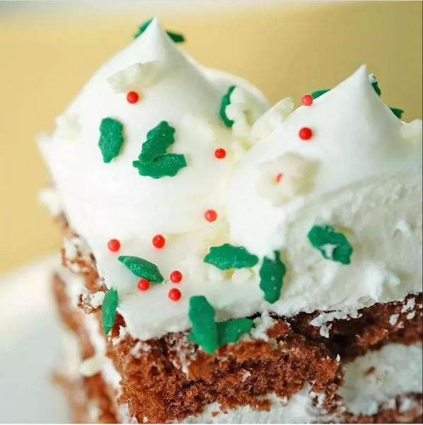 Green Confetti Holly - Dairy Free Vegan Sprinkles Cake Decorations